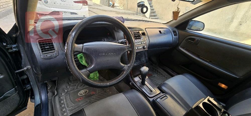 تويوتا كريستا